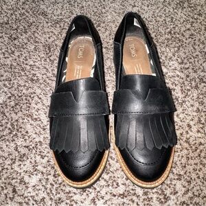 TOMS Women's Black Fringe Loafers | Everyday Essentials | 6